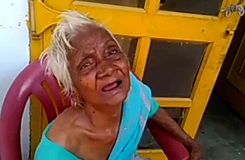 meerut old age home वृद्धाश्रम में मां को लगा कि बेटे नाराज हैं, दीपावली पर उन्हें लेने जरूर आएंगे लेकिन...
