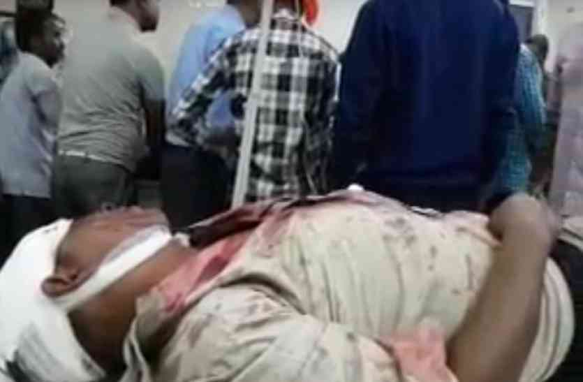Bahraich Crime जमीनी विवाद में दबंगों ने दो भाइयो को दी खौफनाक सजा, एक की मौत!