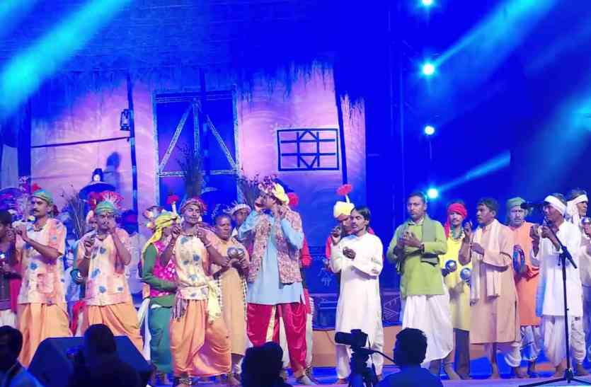 Chhttisgarh rajyoutsav 2017 कल से शुरू हो रहे छत्तीसगढ़ राज्योत्सव में धमाल मचाएंगे ये बॉलीवुड सिंगर, गाएंगे छत्तीसगढ़ी गीत