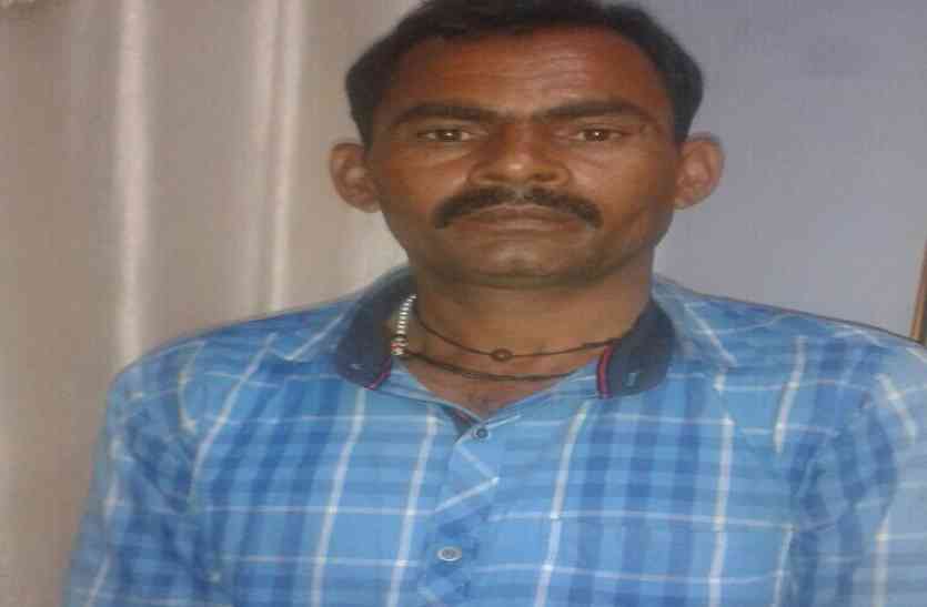 STF or UP Police Arrested Dacoit Goppa STF और POLICE ने गोप्पा को गिरफ्तार कर पहुंचाया जेल