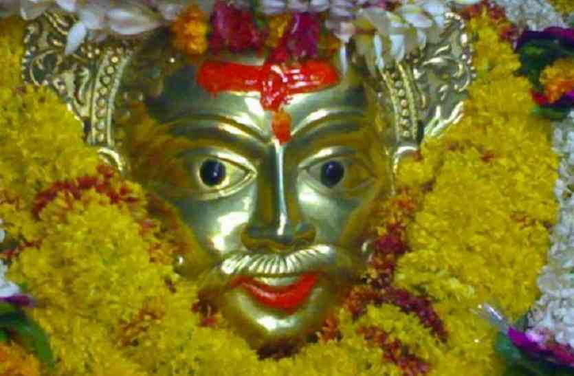 काल भैरव काल भैरव: ऐसे करे पूजा, होगी मन की हर इच्छा पूरी