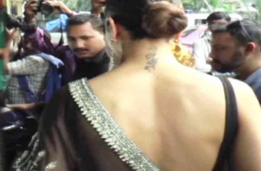 BJP MP Sakshi Maharaj statement over Padmavati in UNnao UP Hindi News इसके लिए तो कपड़े भी उतार देते हैं फिल्म वाले, बीजेपी सांसद के इतना बोलते ही...