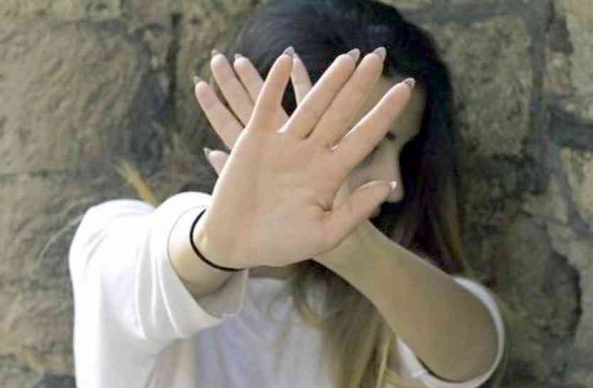 Mama Rape Niece in sidhi madhya pradesh मामा का वर्षों पहले भांजी पर आ गया था दिल, घर जाते समय बस से उतार कर दी ये घटना
