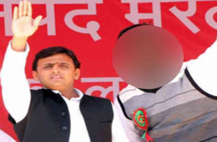 Non bailable warrant issued against Akhilesh Yadav close friend सपा नेता पर गिरी गाज, अखिलेश यादव के करीबी के खिलाफ गैर जमानती वारंट जारी