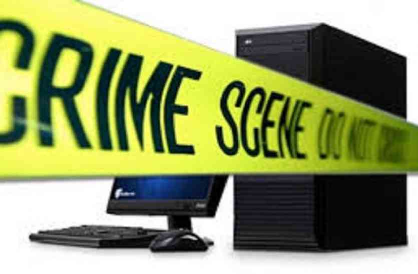 crime दो महिलाओं ने काटी पुलिसकर्मी की जेब