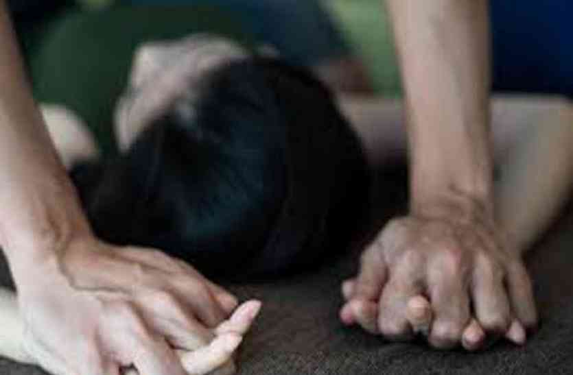 Property Dealer Raped his Employees Wife, Property Dealer In Kota, Bohra Farm House Kota, Rape at Farm House in Kota, Rape in Kota, Rape in Rajasthan, Kota Rajasthan Patrika, Kota Latest News, Kota News in Hindi, Crim News Kota प्रॉपर्टी डीलर ने अपने ही कर्मचारी की पत्नी को बनाया हवस का शिकार, बहाने से पति को बाहर भेज किया रेप