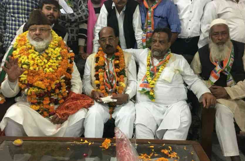 up nikay chunav संगठन में चल रही खींचतान के बीच, कांग्रेस ने चुनाव के मध्य मुस्लिम नेता को सौंपी बड़ी जिम्मेदारी