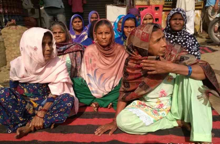 Bhim army बेटे पर लगाए गए रासुका के खिलाफ भूख हड़ताल पर बैठीं रावण की मां, प्रशासन को दी ये चेतावनी