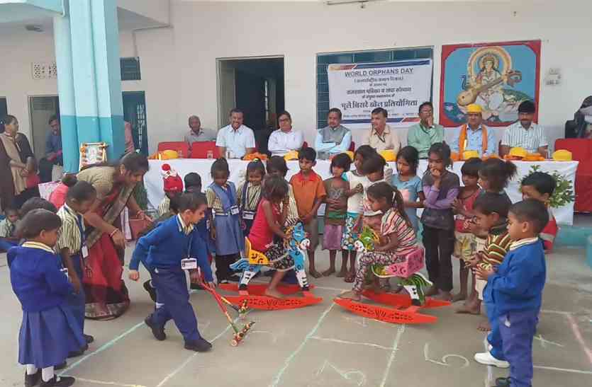 World Orphans Day patrika and tara sansthan event udaipur 2017 विश्व अनाथ दिवस पर पत्रिका और तारा संस्थान ने सजाई बचपन की सतरंगी दुनिया, video