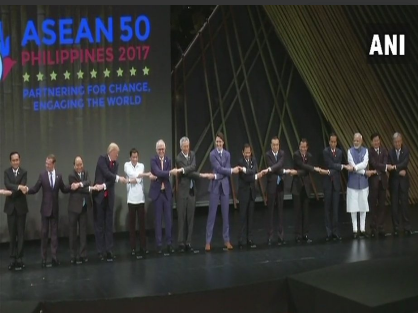ASEAN Summit i ASEAN Summit i