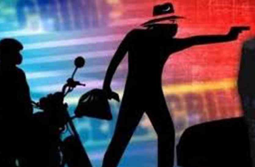 jaipur सीबीआई अधिकारी बन मुबंई के व्यापारी से लूटे 40 लाख के जवाहरात