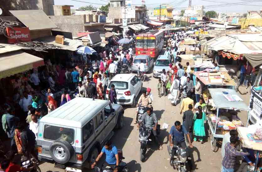 Vehicles will get relief from hiccups वाहन चालकों को मिलेगी हिचकोलों से राहत