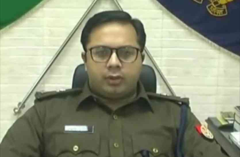 kanpur कॉलेज में छात्रों ने मचाया उत्पात, भाजपा विधायक के पीटकर किया लूहलुहसन