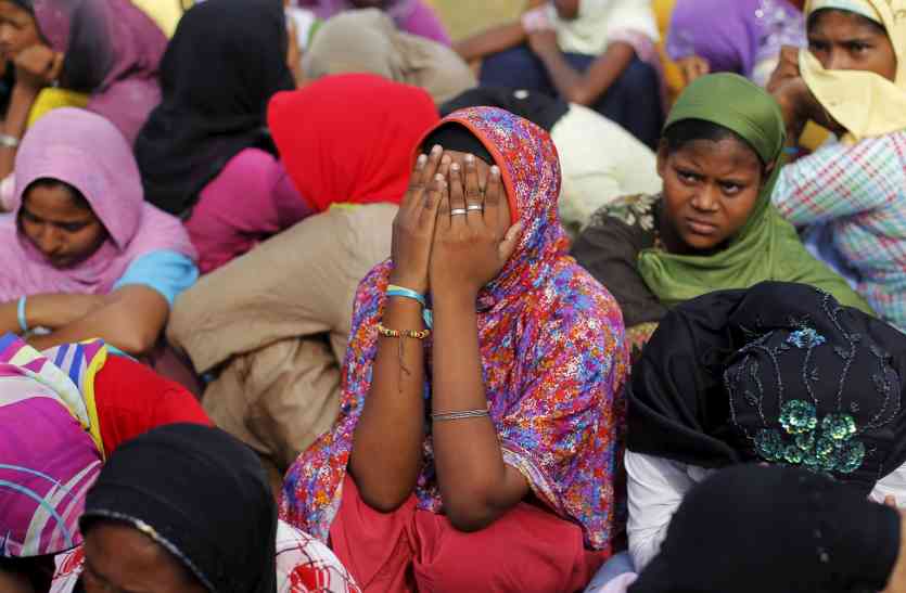 Rohingya women rape case रोहिंग्या महिलाओं के साथ दुष्कर्म वाली बात से म्यांमार सेना का इनकार, कहा-नहीं किया अत्याचार