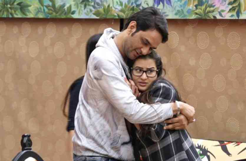 Shilpa_Shinde #BB11 : शिल्पा शिंदे को बचाने के लिए विकास गुप्ता ने दी सबसे बड़ी कुर्बानी, देखें वीडियो