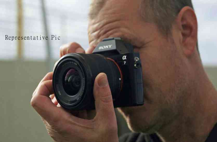 Sony सोनी इंडिया ने ए7आर 3 मिररलेस कैमरा 264990 रुपए में उतारा