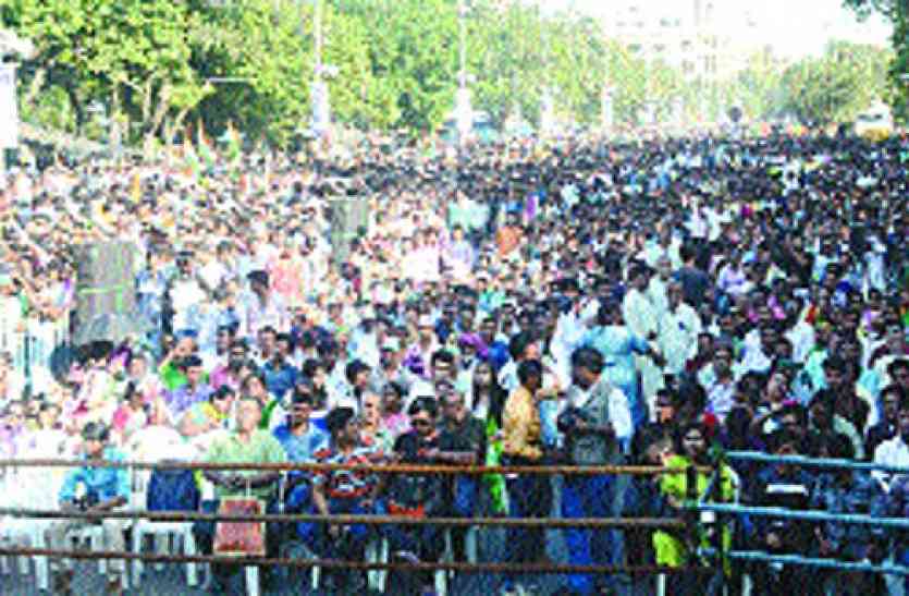 Trinamool Youth Congress रैली में नहीं आए अभिषेक और शुभ्रांसु राय