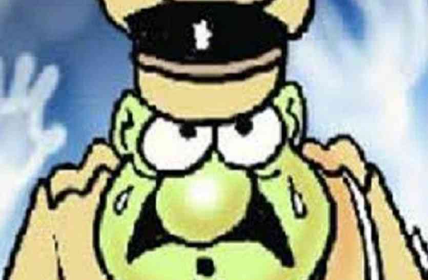 UP Police दरोगा के उड़ गये होश जब जज ने कोर्ट में पूछ लिया आरोपी का नाम