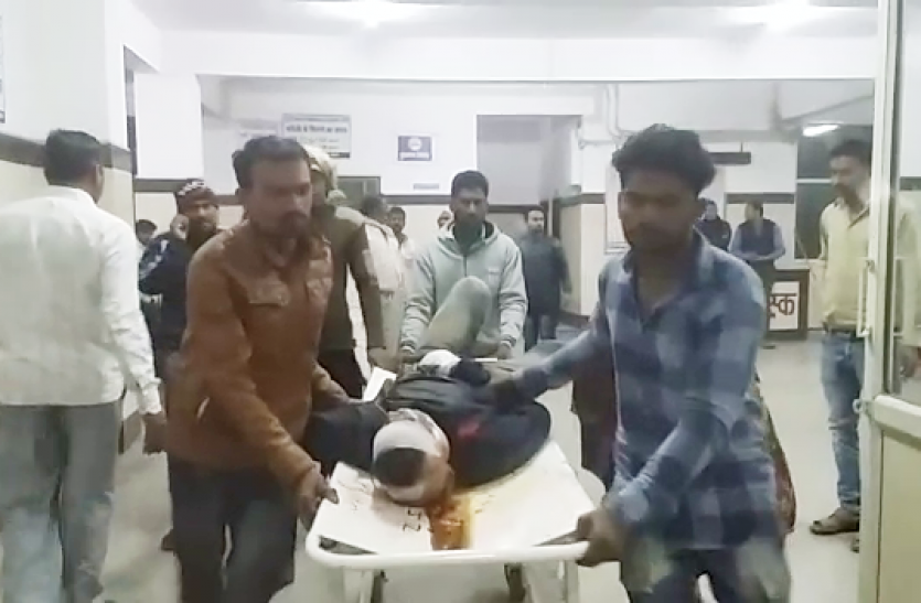 inhuman-the-first-ambulance-tired-then-no-treatment अमानवीय: पहले एंबुलेंस को तरसा फिर इलाज को तड़ता
