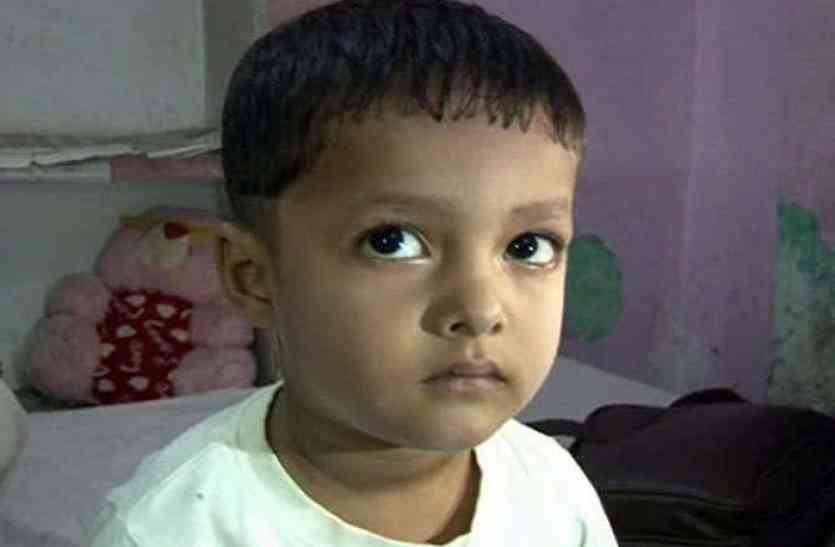Google Boy गूगल से भी तेज़ चलता है इसका दिमाग, 3 साल का गूगल बॉय देता है सटीक जवाब!