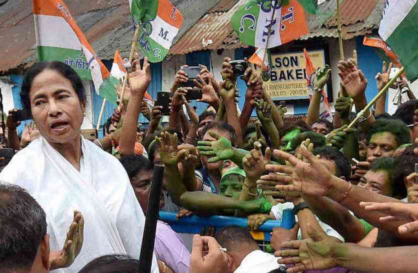 West Bengal government हिंदुओं को रिझाने में जुटी ममता सरकार, ग्रामीण इलाकों के हर घर में बांटेगी गाय