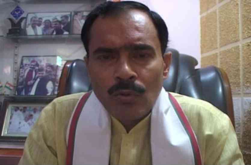 Tanveer Khan सपा नेता व मौजूदा नगर पालिका अध्यक्ष पर करोड़ों की सरकारी संपत्ति के हेरफेर का मामला दर्ज