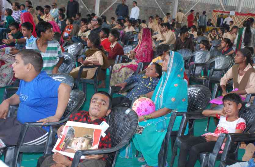 Divyang mela पाली में भरा दिव्यांगों का अनूठा मेला, खुशियों की सौगात लेकर लौटे दिव्यांग