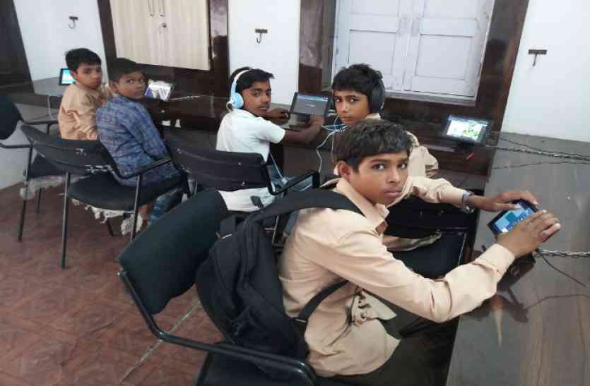 Digital education for saheria,digital education in baran,life changing effort, digital education sceme in rajasthan,digital education sceme in baran, degital education in rajasthan,scemes for saheria tribal,scame for tribals भूलकर भी इन्हें कमतर मत आंकना क्यों कि इनकी दुनिया पलटने वाली है