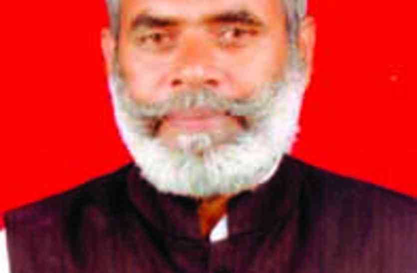 udaipur rural mls phool singh meena देश के लिए लड़ते हुए शहीद हुआ हमारा सैनिक लेकिन दुर्भाग्य है कि शहीद के घर में बिजली नहीं पहुंचा पाए हम..