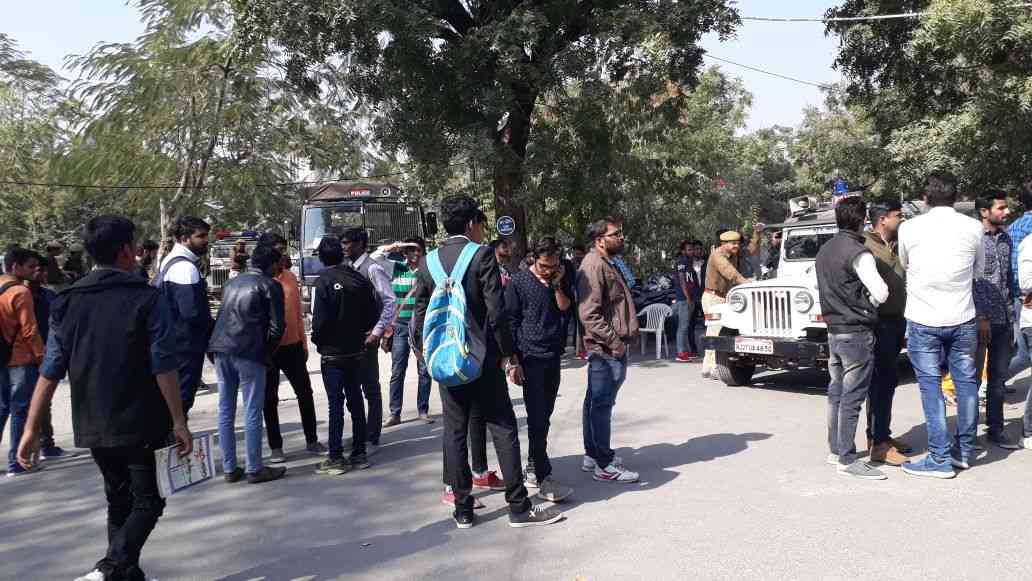 COMMERCE COLLEGE