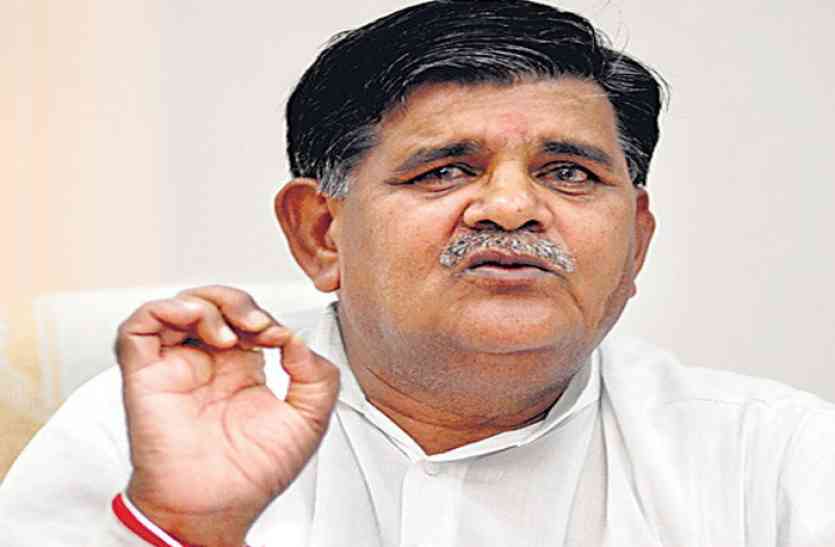gulabchand kataria राजस्थान के गृहमंत्री का यहां टूटा सब्र का बांध...इस बात पर उखड़े और कही खरी-खरी...