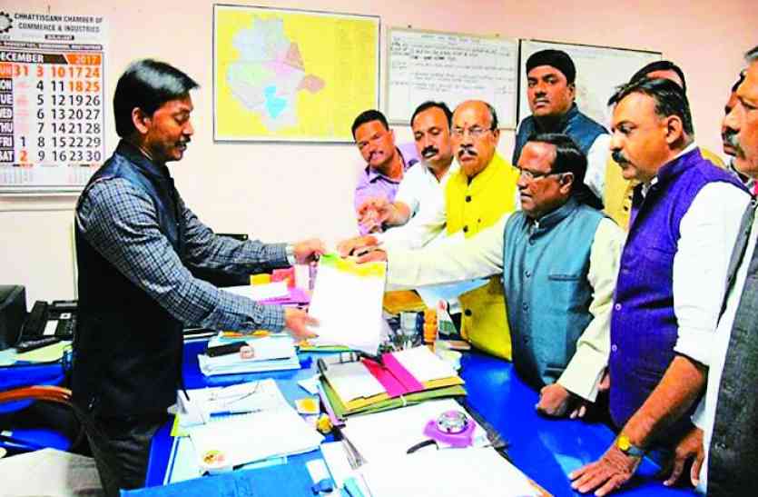 patrika आखिर क्यों, डाहरे-आयुक्त की मुलाकात से भाजपा में बढ़ी गुटीय खींचतान