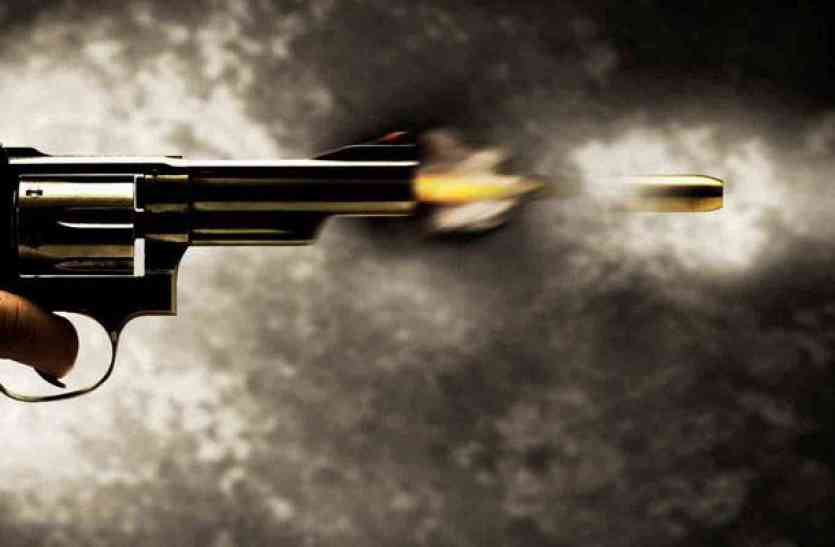 death,firing,dead,jaunpur news,shot dead,gun,shot, निकाय चुनाव नतीजों के बीच जौनपुर में युवक की गोली मारकर हत्या
