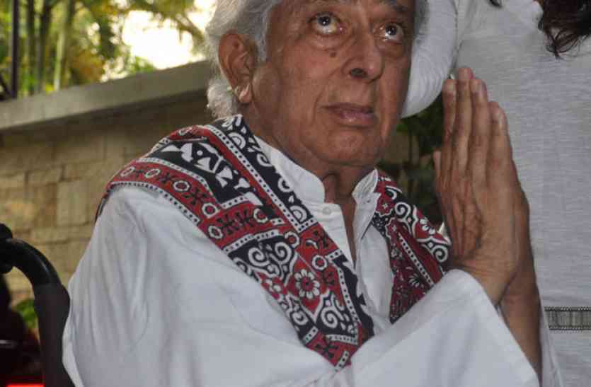 Vetran Actor Shashi Kapoor Passes Away At Age Of 79 Years नह रह म क द ल र मशह र अभ न त शश कप र म र प स म ह Patrika News