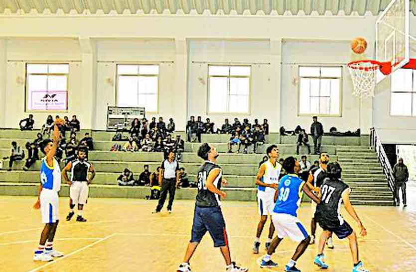 mlsu basketball tournament यहां पढ़ें खेल की खबरें.. सुखाडिय़ा विवि जीता, एमपीयूएटी को शिकस्त