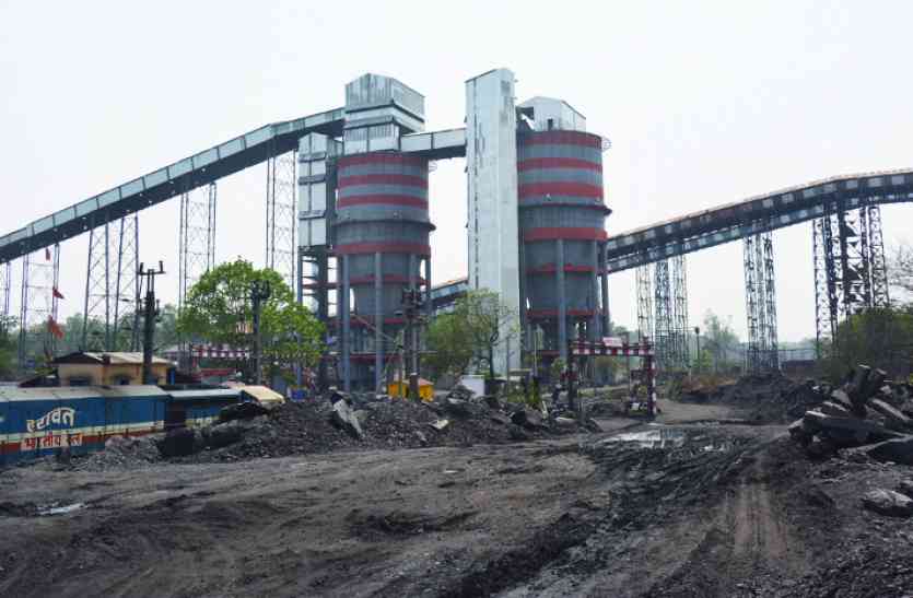 कोल इंडिया ने गेवरा-दीपका को कोयला उत्पादन इतना टन बढ़ाने दिया लक्ष्य, पढि़ए खबर... कोल इंडिया ने गेवरा-दीपका को कोयला उत्पादन इतना टन बढ़ाने दिया लक्ष्य, पढि़ए खबर...