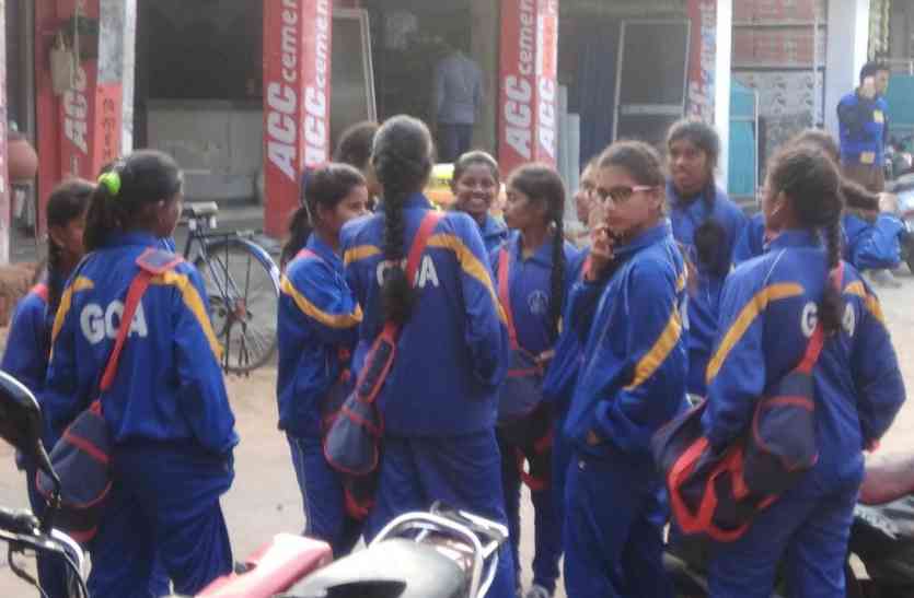 Passion of national players, do not realize the cold राष्ट्रीय खिलाडिय़ों का जुनून, ठंड का एहसास नहीं