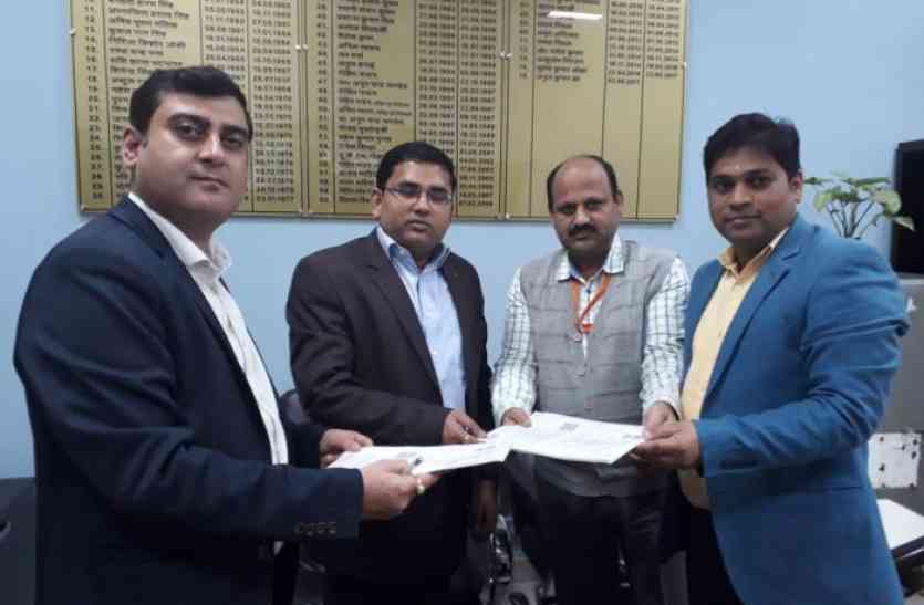 anuj kumar jha अब सोशल मीडिया के जरिये पब्लिक तक पहुंचेगी सरकार