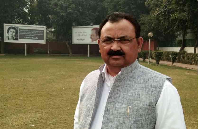 Ayub ali, जानिए, राहुल गांधी के खिलाफ पर्चा भरा वाले अयूब अली की पूरी प्रोफाइल