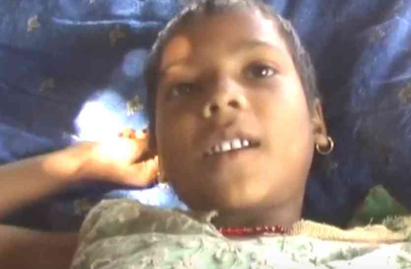Balrampur Kid झोलाछाप डॉक्टर की कारस्तानी ने 8 साल की मासूम की जिंदगी को किया बर्बाद