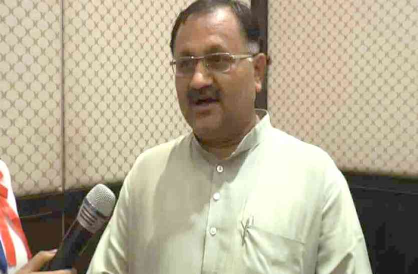 CG News राजनांदगांव के पूर्व सांसद गांधी समेत 11 पर आरोप तय, 2005 में हुए स्टिंग ऑपरेशन में फंसे थे