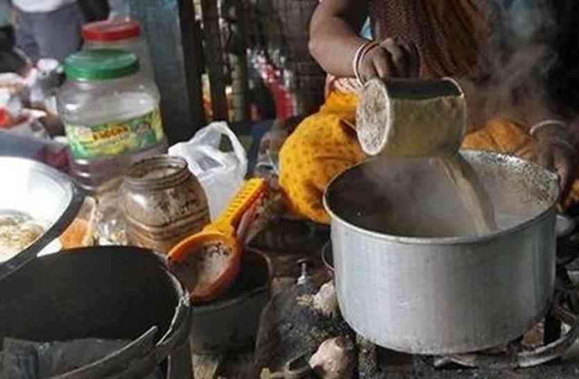 Tea jamming ठेले पर चाय पीने आए युवकों ने की सरेआम गुंडागर्दी