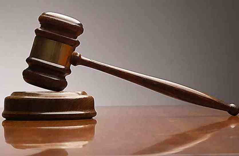 murder of the companion साथ में बैठकर दोस्तों ने पी स्मैक, जरा सी बात पर कर दिया साथी का कत्ल, अब हुआ ये