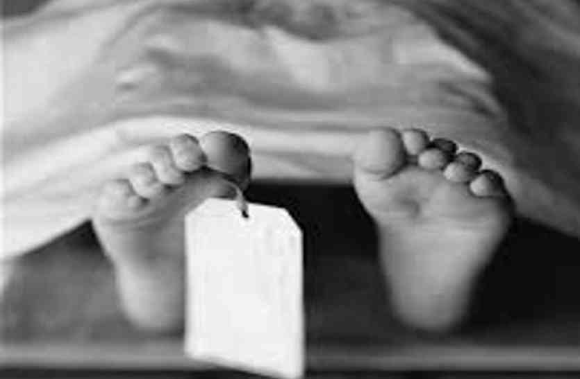 Innocent death खेल-खेेेल में पानी भरी बाल्टी में डूब गया मासूम, मौत