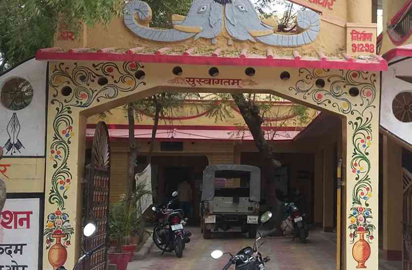 Sanchore nagar palika सांचौर पालिकाध्यक्ष के खिलाफ अविश्वास प्रस्ताव को लेकर तीन धड़ों में बंटी भाजपा