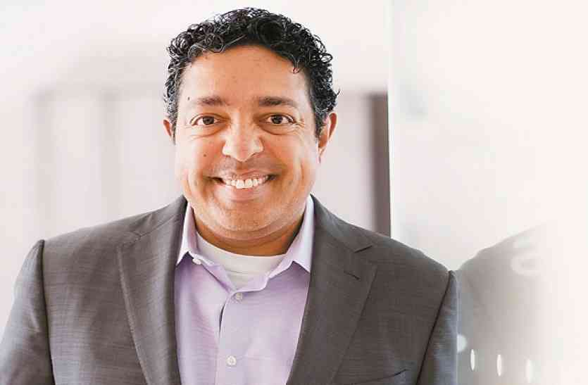 Facebook,Mark Zuckerberg,Indian scientist,famous indian scientist दवाओं की इन खुबियों को जानकर फेसबुक के संस्थापक जुकरबर्ग ने भारतीय वैज्ञानिक को दिए 65 करोड़