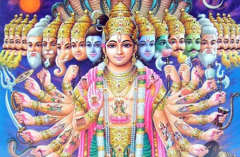 god भक्तों की रक्षा के लिए धरती पर ही मौजूद हैं भगवान, खबर पढ़ लें यकीन हो जाएगा