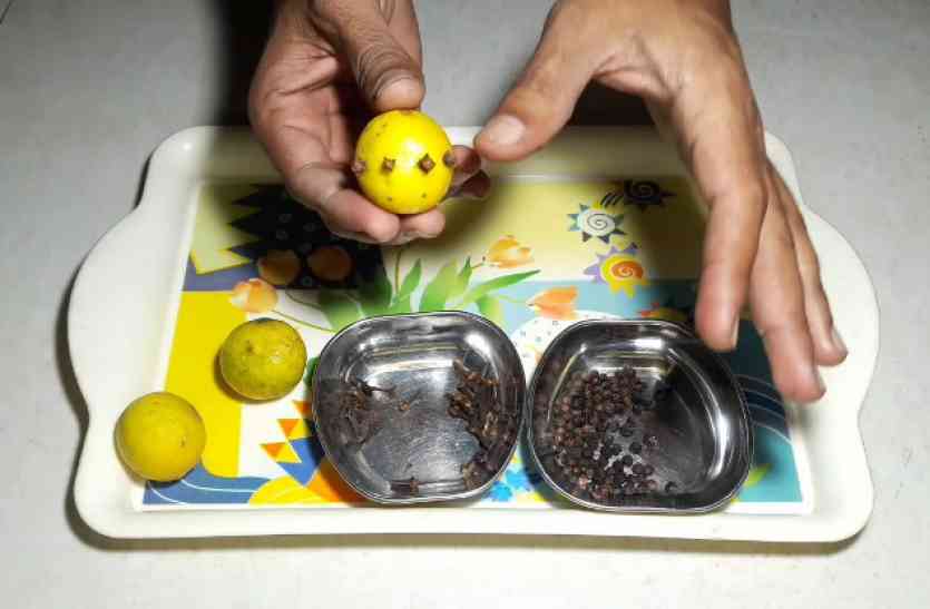 nimbu ke tone totke in hindi आज ही करें ये टोटका, तुरंत नौकरी में होगा प्रमोशन, अधिकारी मानेंगे आपकी हर बात