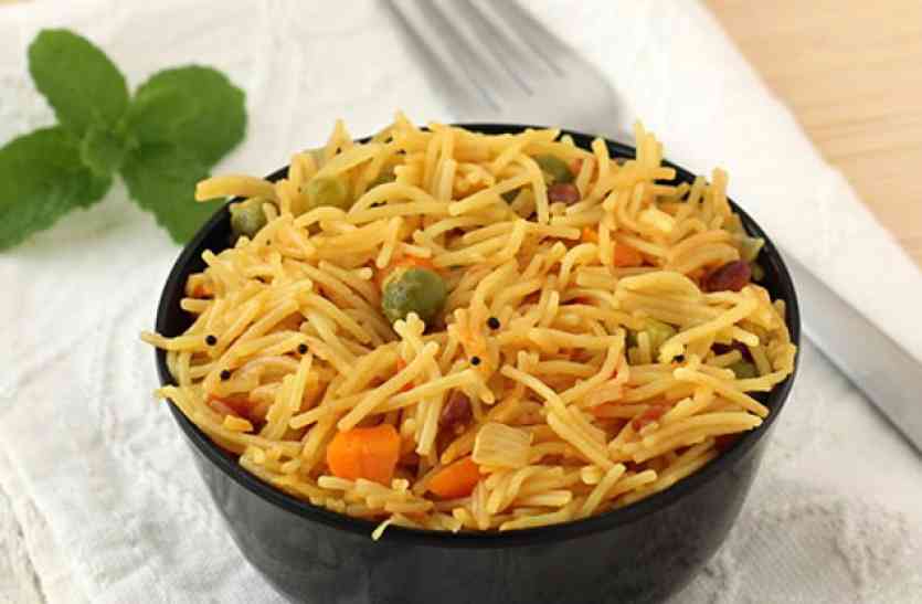 sabjiyo wali seviyan कई सब्जियों के साथ बनाएं पौष्टिक सेवईयां