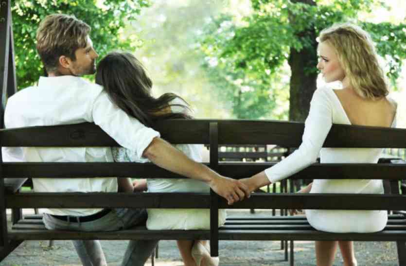 cheating in love पार्टनर की आवाज से पहचानें कि वह आपको धोखा दे रहा है या नहीं